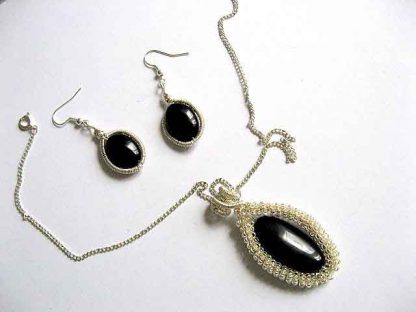 Pietre onix negru bijuterii pietre semipretioase colier si cercei 19095