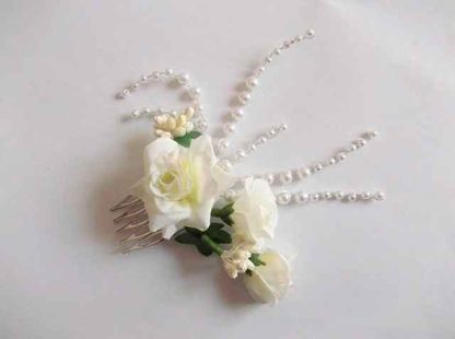 Pieptan mireasa perle si margele sticla, flori artificiale, pieptan nunta 34808 fundal alb