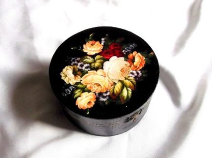 Cutie model floral pe fundal negru, cutie rotunda 39643